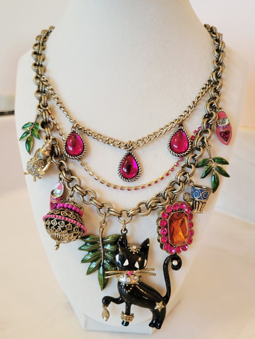 Rare Vintage Betsey Johnson Moroccan Cat Multi-Charm Layered Statement Necklace